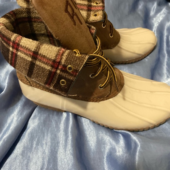 Marleylily Duck Boots - Brown and Cream - Picture 5 of 5